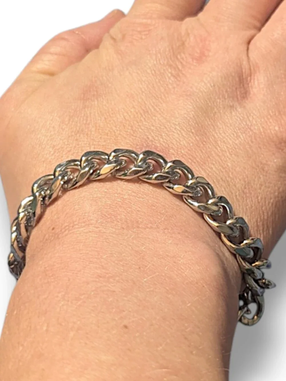 Stainless Steel Curb Link Bracelet – 7.9